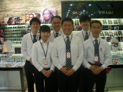 25면 안경원 탐방