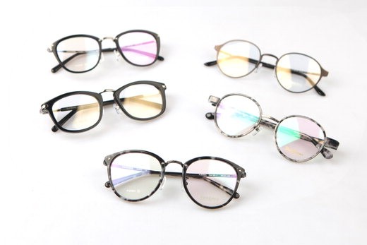 반도옵티칼 기업