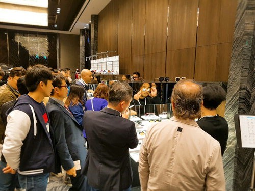 동향 - 휠라 아이웨어