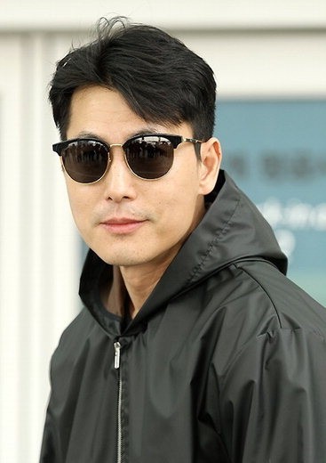 정우성 공항패션