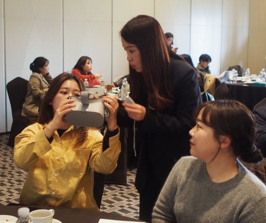 아큐브 트랜지션 론칭쇼