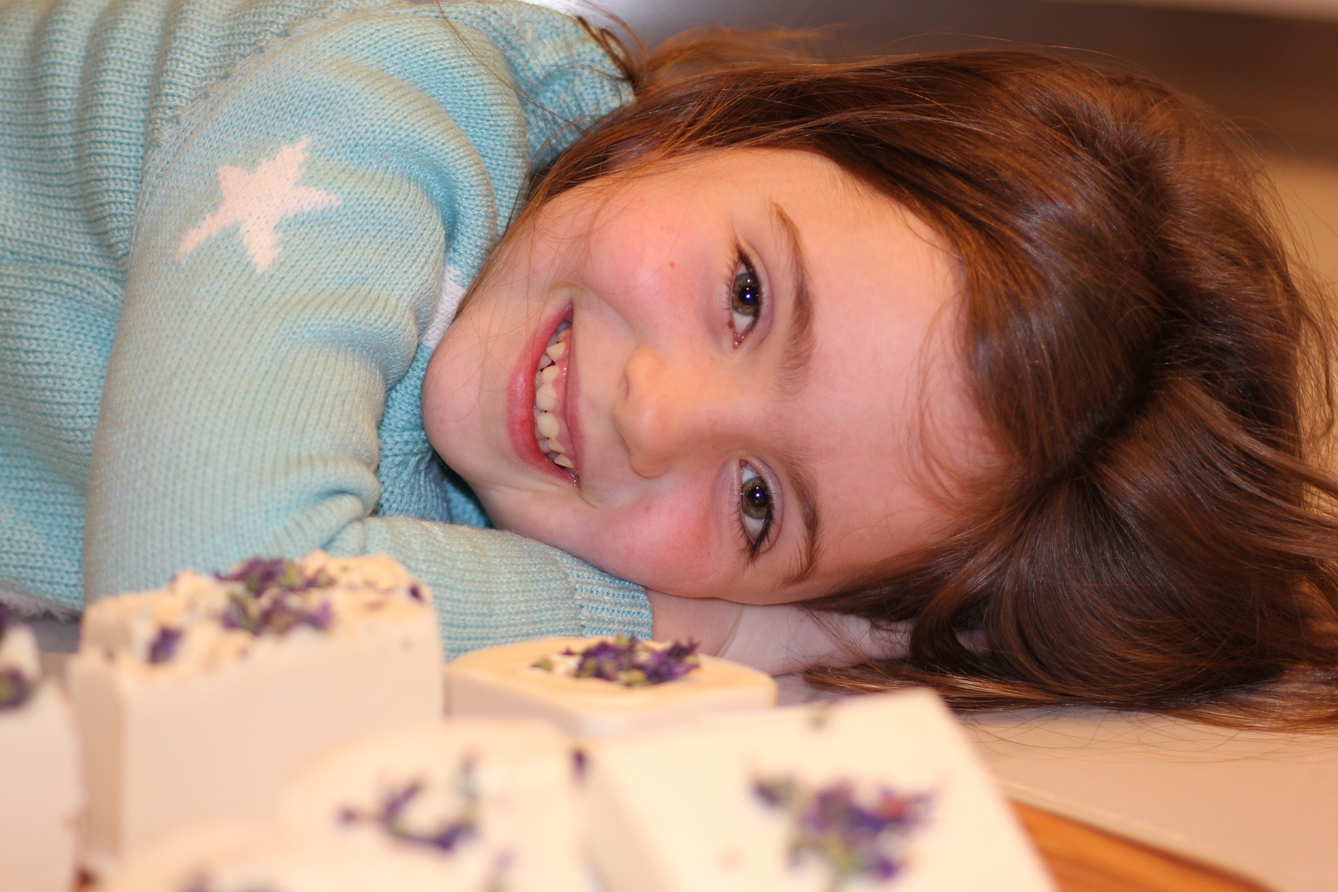 드림 렌즈 착용 나이는 10살 이후가 적당하다  (사진=픽사베이)