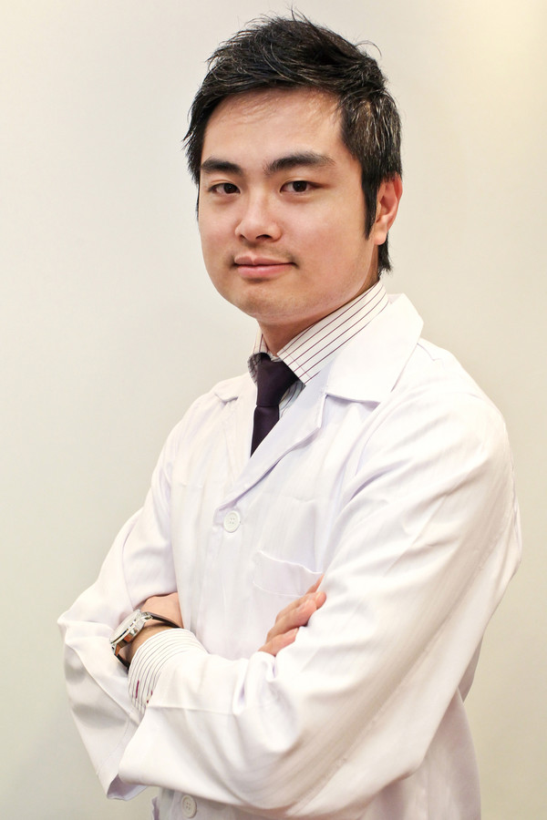 홍콩 존슨앤드존슨 비젼케어 교육팀 팀장