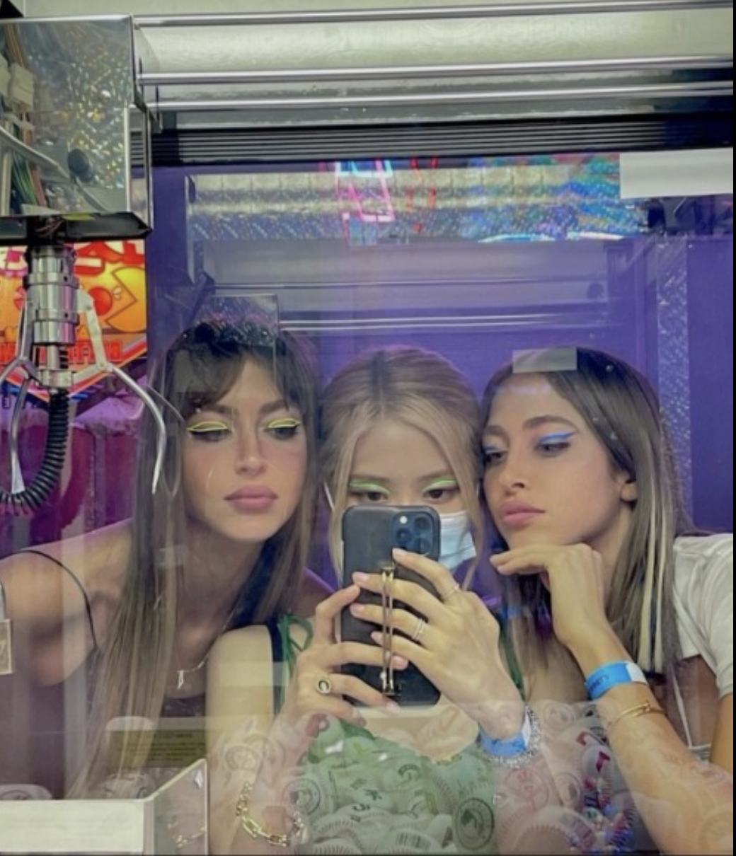 인스타그램 캡처 @simihaze