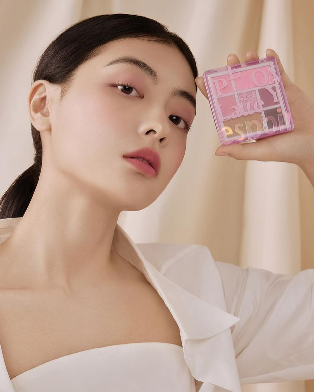 출처 에스쁘아 인스타그램 @espoir_makeup