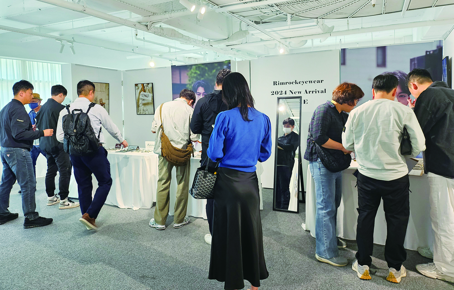 지난해 열린 디엠무역의 신제품 수주회 모습이다. 림락을 대표 브랜드로 하는 디엠무역은 올해  10월 15일 서울을 시작으로 전국의 안경사들을 만날 예정이다. 