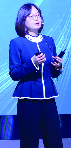 호야 비전케어 글로벌 책임자 메이 장 박사